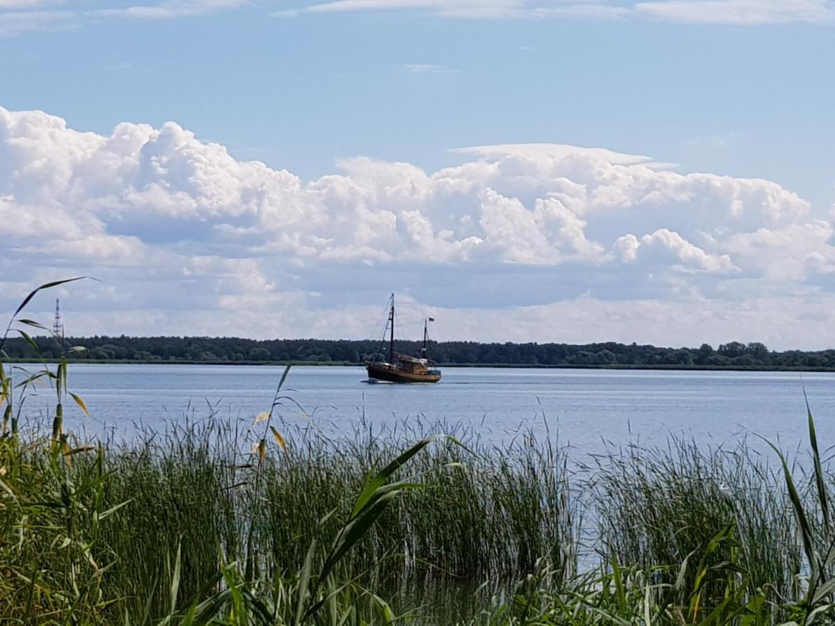 Fischerhaus Godewind 60 Qm Altwarp Extérieur photo